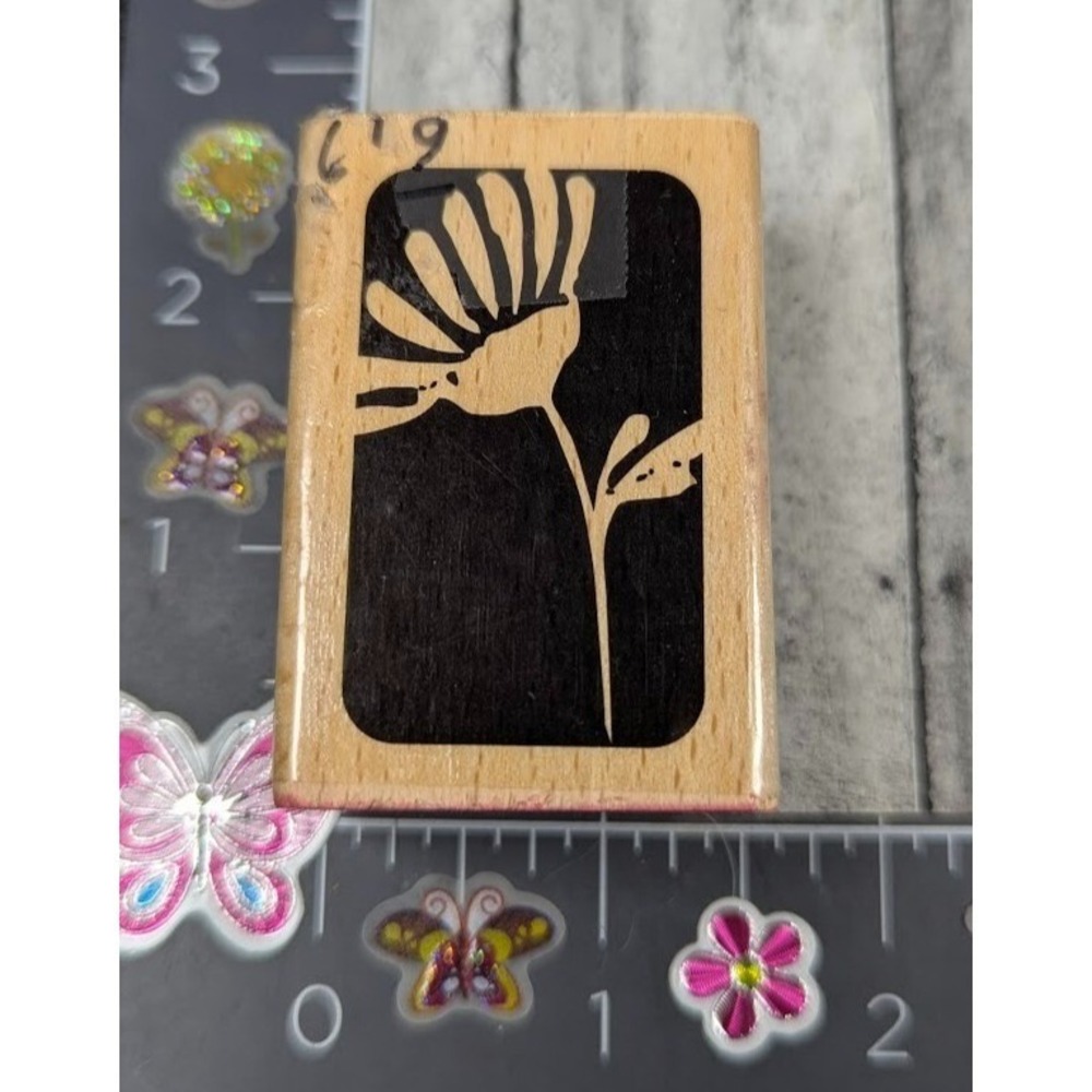 Hampton Art Flower Silhouette Etched 2009 Rubber Stamp Wood #M40